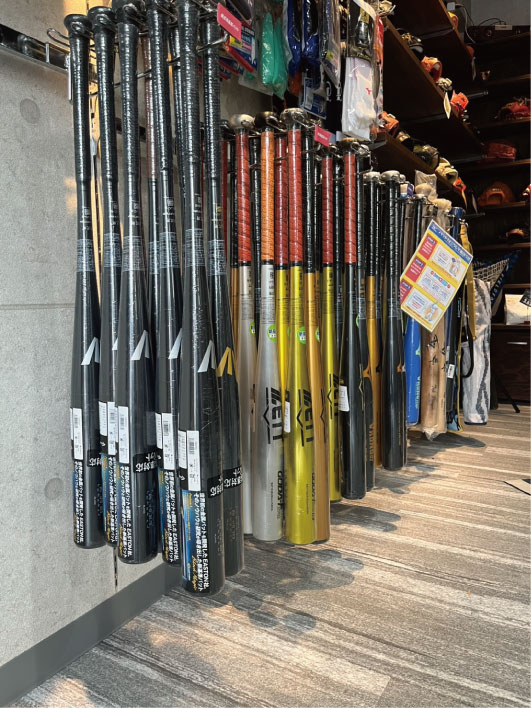 野球ショップ「カウスポ」